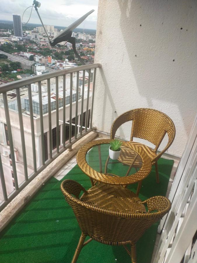 Cmk Apartmen Mutiara Tower 3 Bedroom Kota Bharu#Netflix Экстерьер фото