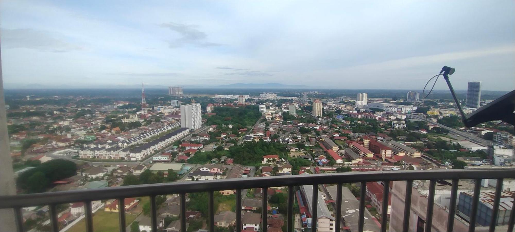 Cmk Apartmen Mutiara Tower 3 Bedroom Kota Bharu#Netflix Экстерьер фото