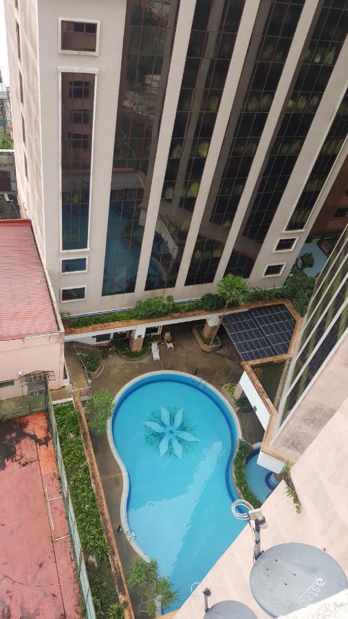 Cmk Apartmen Mutiara Tower 3 Bedroom Kota Bharu#Netflix Экстерьер фото